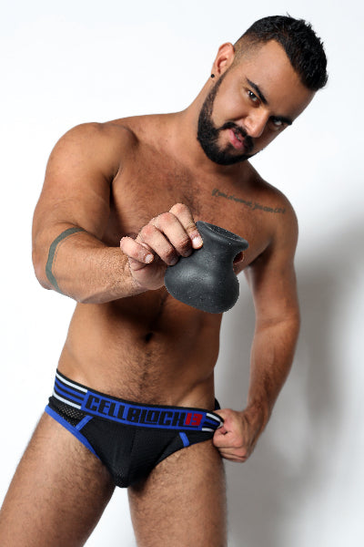 Bull Bag Ball Stretcher 1.5in Blk