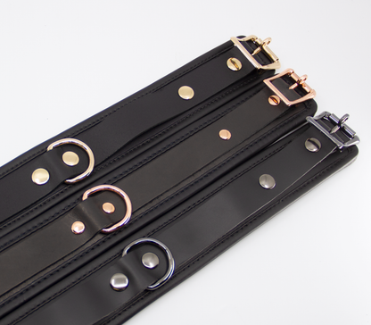Col048 Leather Collar With Coloured Hardware