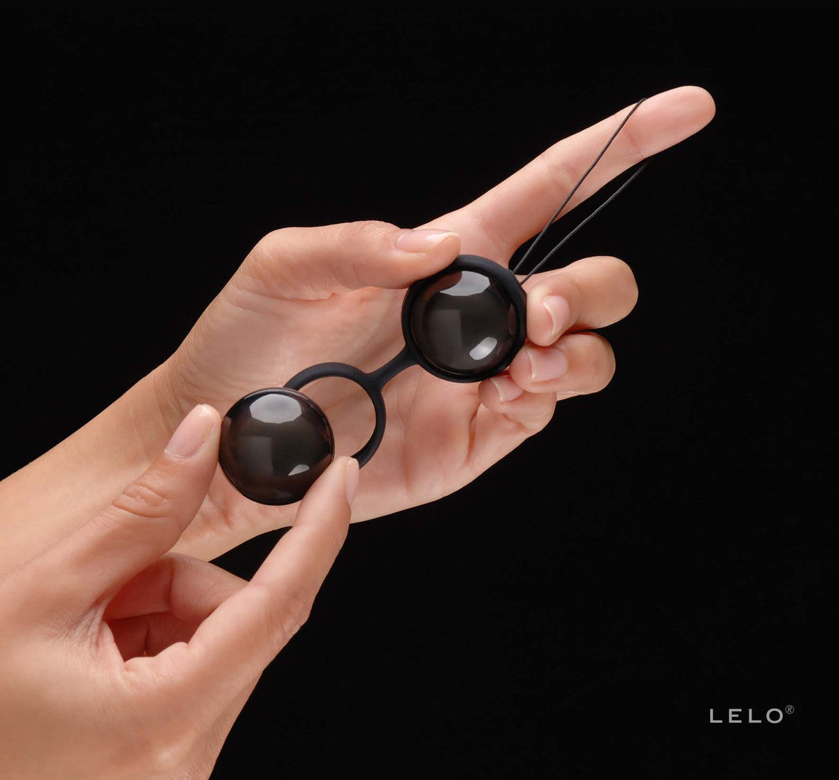 Lelo Luna Beads Noir Vibrator Ultra Safe Silicone Design