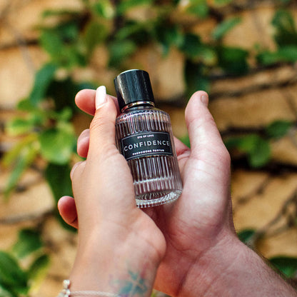 Eye Of Love Confidence Pheromone Cologne - 50 ml - Citrus Musk Scented Pheromone Cologne for Men to attract Women - 50 ml Spray